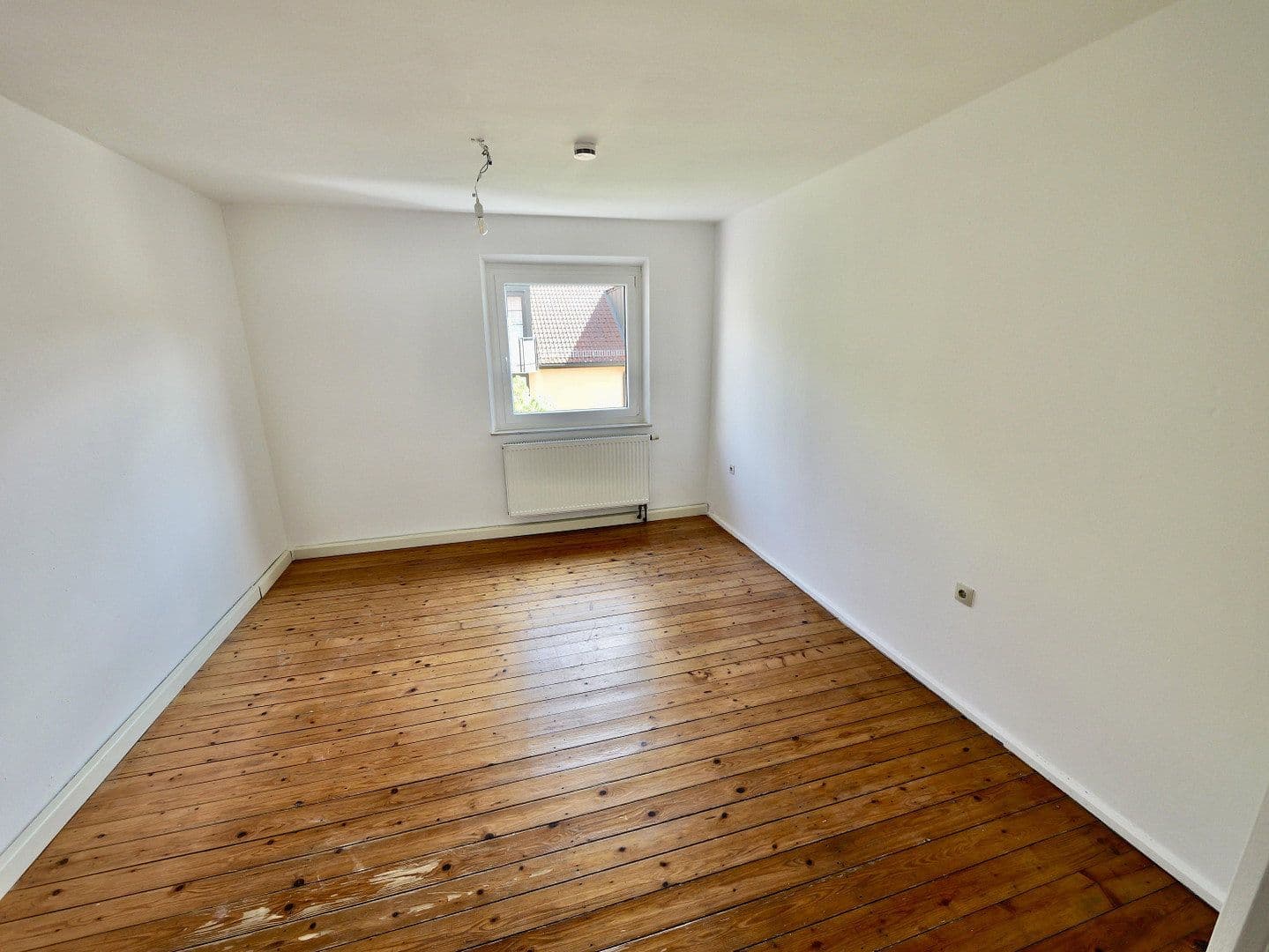 Prodej bytu 3+1 68 m², Schuhstraße 29, Erlangen, Bavorsko Prodej bytu 3+1 68 m², Schuhstraße 29, Erlangen, Bavorsko