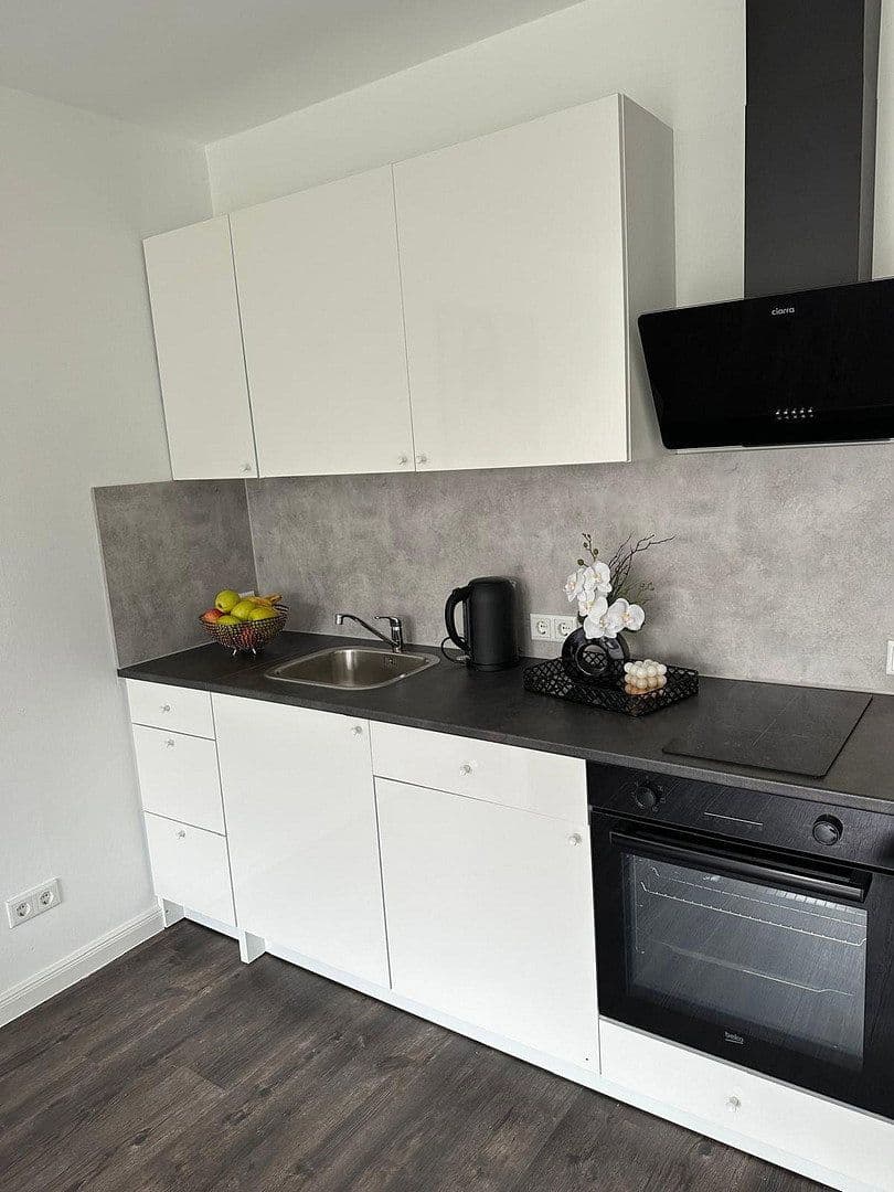 Pronájem bytu 1+kk 37 m², Oberursel (Taunus), Hessen Pronájem bytu 1+kk 37 m², Oberursel (Taunus), Hessen