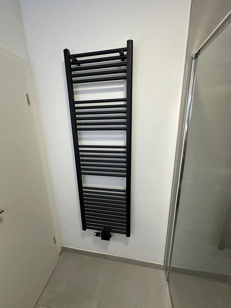 Pronájem bytu 1+kk 37 m², Oberursel (Taunus), Hessen Pronájem bytu 1+kk 37 m², Oberursel (Taunus), Hessen