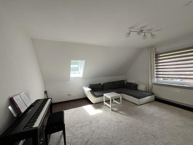 Pronájem bytu 4+kk 80 m², Sehnde, Dolní Sasko Pronájem bytu 4+kk 80 m², Sehnde, Dolní Sasko