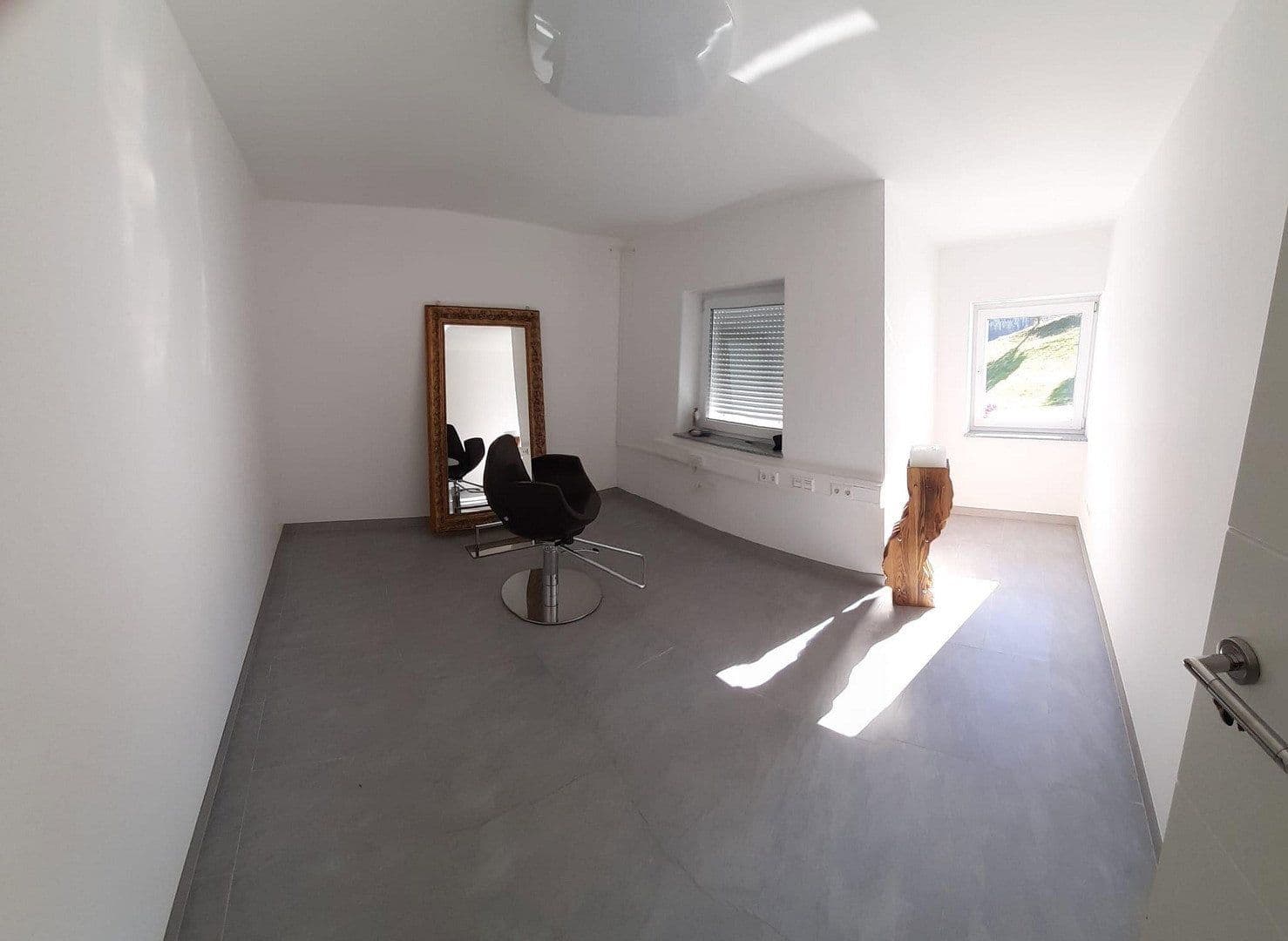 Prodej domu 185 m², pozemek 508 m², Talblick 2, Vöhrenbach, Bádensko-Württembersko Prodej domu 185 m², pozemek 508 m², Talblick 2, Vöhrenbach, Bádensko-Württembersko