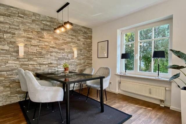 Pronájem bytu 3+1 90 m², München, Bavorsko Pronájem bytu 3+1 90 m², München, Bavorsko