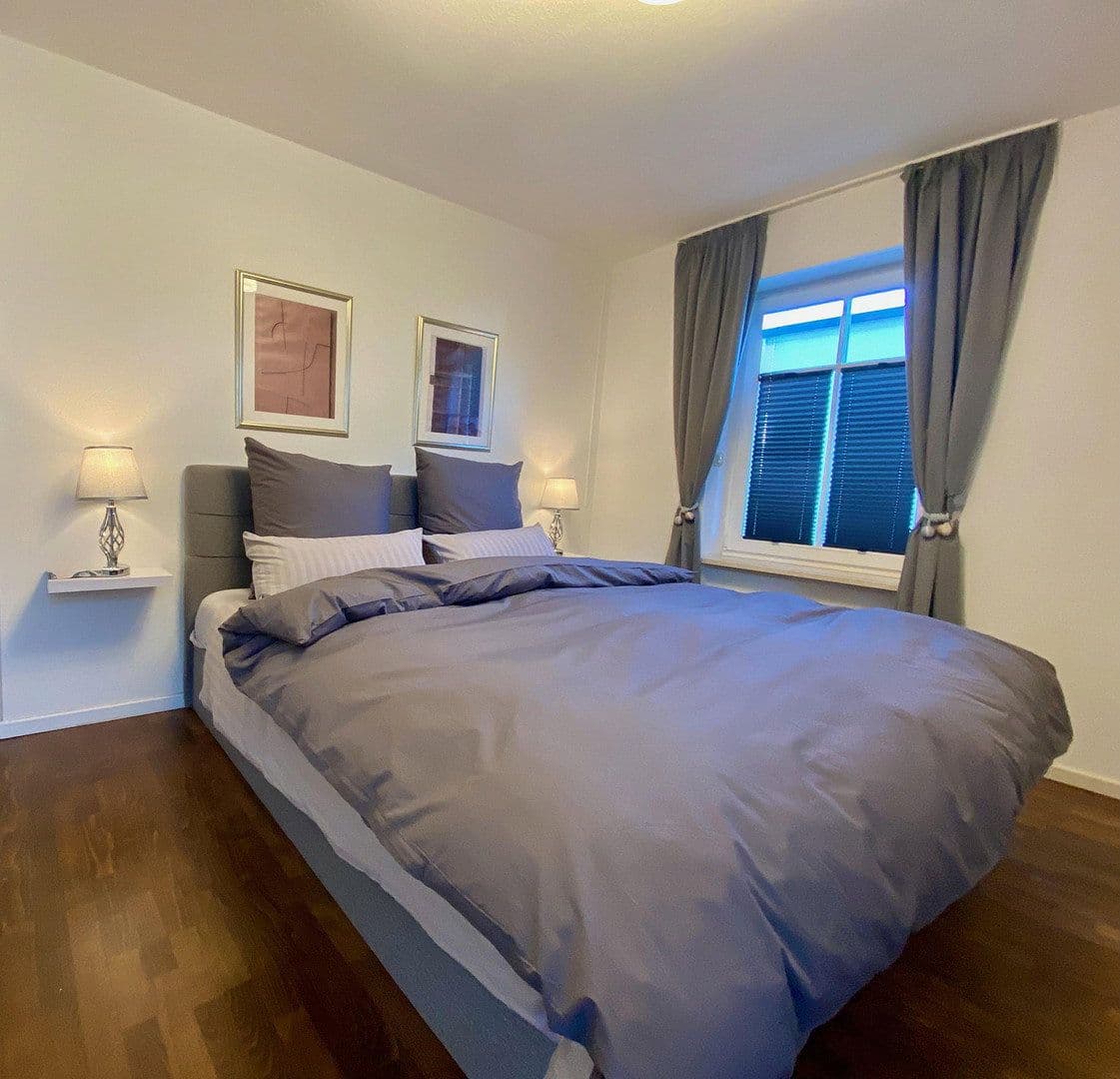 Pronájem bytu 3+1 90 m², München, Bavorsko Pronájem bytu 3+1 90 m², München, Bavorsko