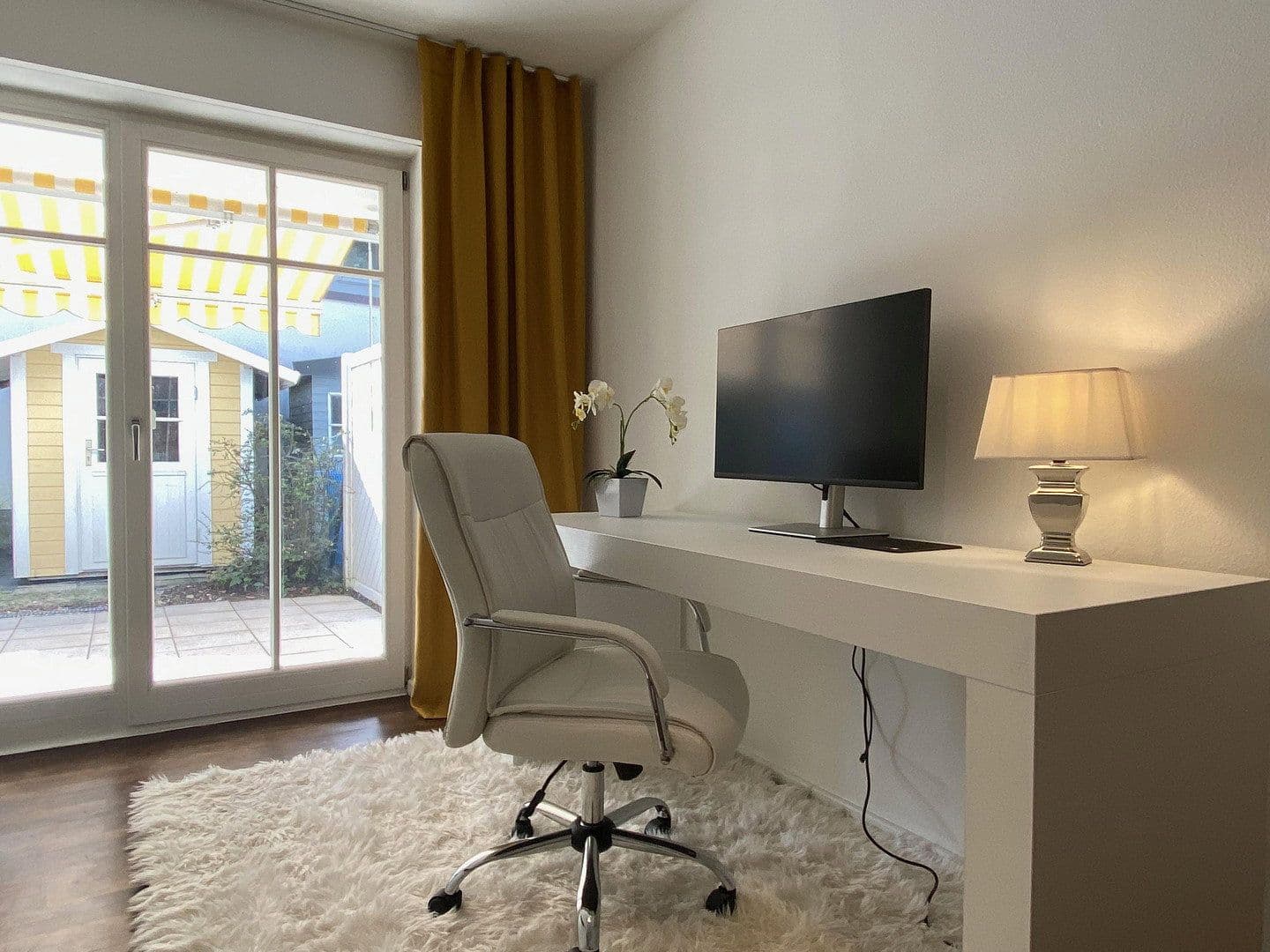 Pronájem bytu 3+1 90 m², München, Bavorsko Pronájem bytu 3+1 90 m², München, Bavorsko