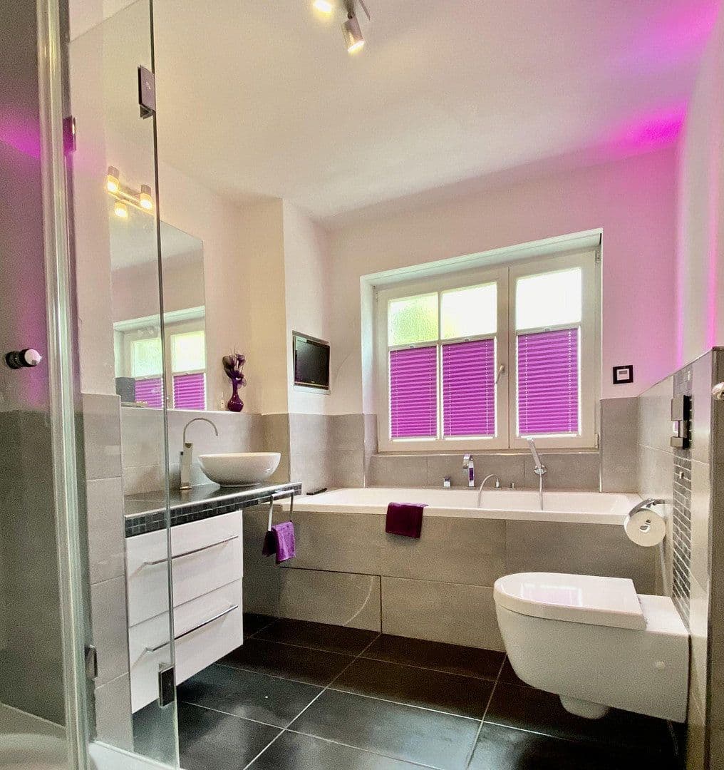 Pronájem bytu 3+1 90 m², München, Bavorsko Pronájem bytu 3+1 90 m², München, Bavorsko