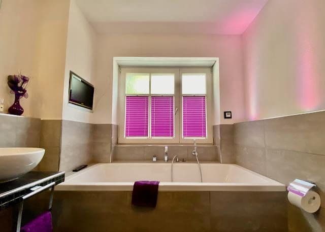 Pronájem bytu 3+1 90 m², München, Bavorsko Pronájem bytu 3+1 90 m², München, Bavorsko