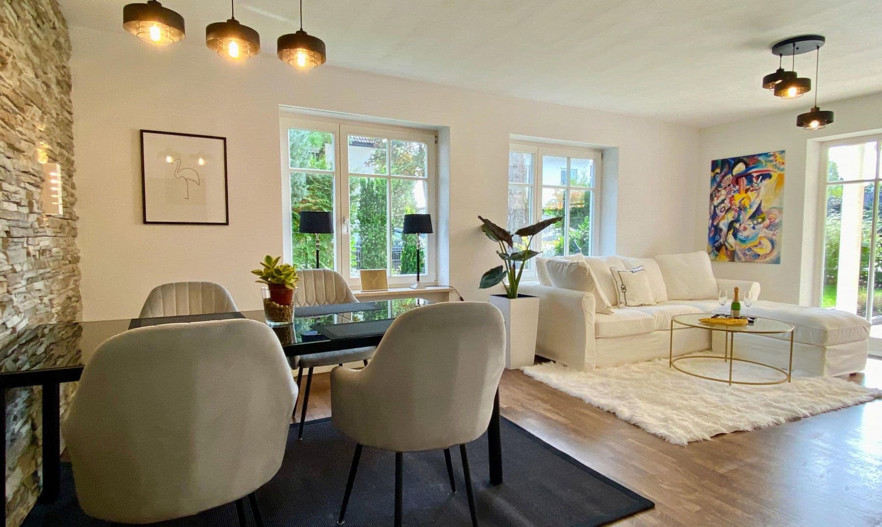 Pronájem bytu 3+1 90 m², München, Bavorsko Pronájem bytu 3+1 90 m², München, Bavorsko