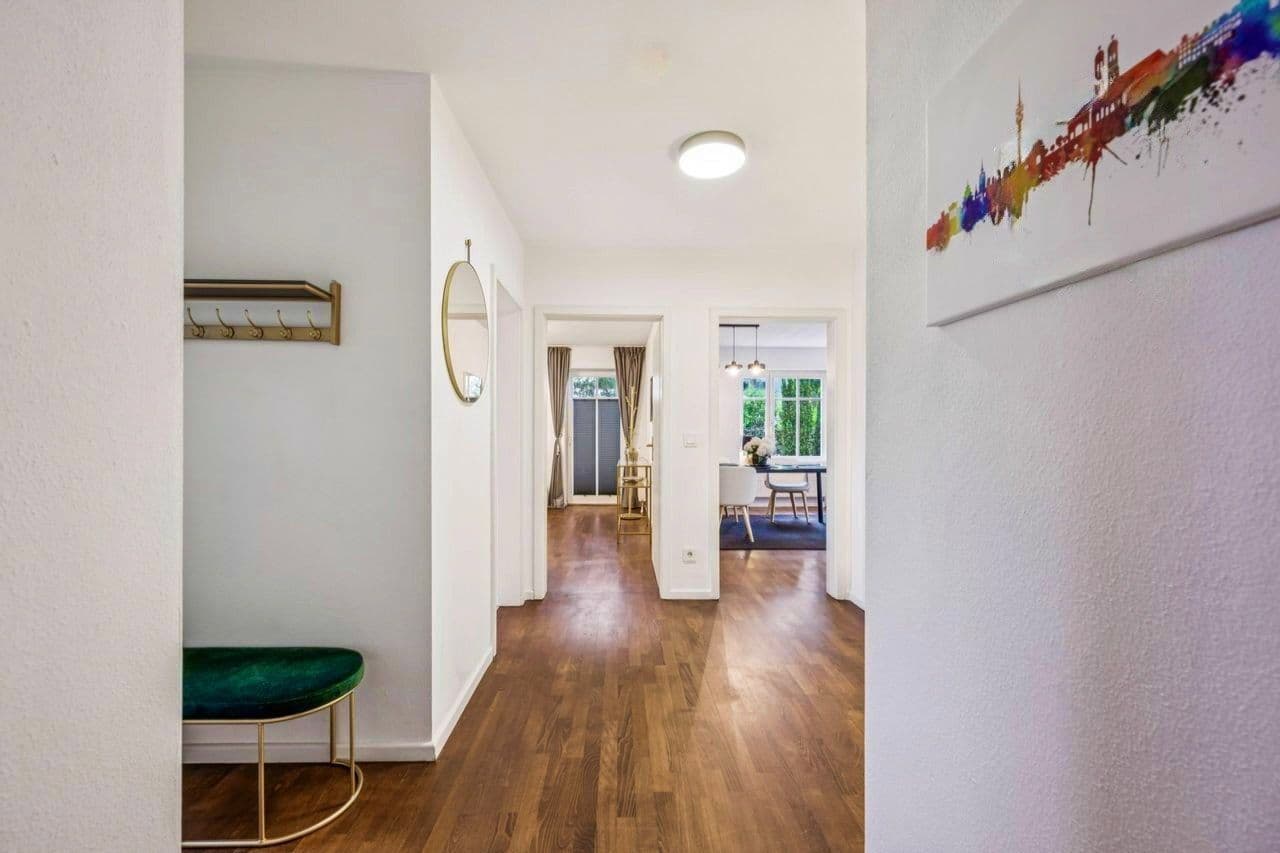 Pronájem bytu 3+1 90 m², München, Bavorsko Pronájem bytu 3+1 90 m², München, Bavorsko