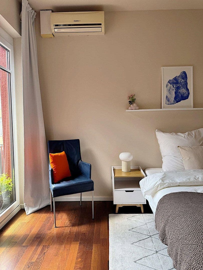 Pronájem bytu 3+kk 115 m², Köln, Severní Porýní-Vestfálsko Pronájem bytu 3+kk 115 m², Köln, Severní Porýní-Vestfálsko