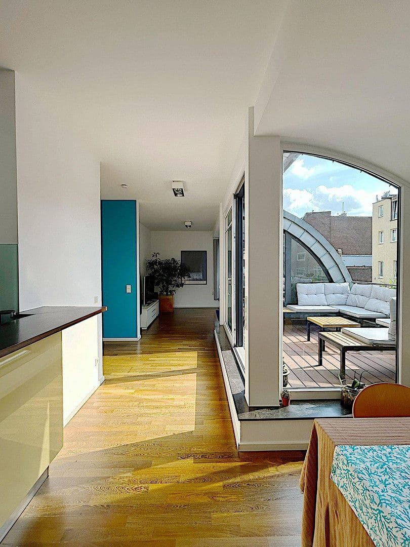 Pronájem bytu 3+kk 115 m², Köln, Severní Porýní-Vestfálsko Pronájem bytu 3+kk 115 m², Köln, Severní Porýní-Vestfálsko
