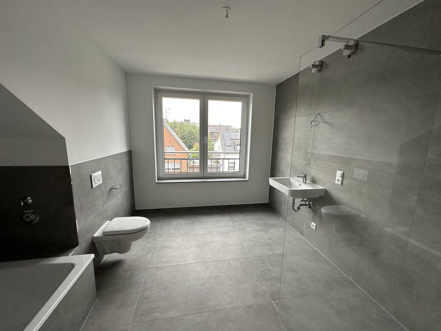 Pronájem bytu 4+1 116 m², Bachstraße 10, Bergheim, Severní Porýní-Vestfálsko Pronájem bytu 4+1 116 m², Bachstraße 10, Bergheim, Severní Porýní-Vestfálsko
