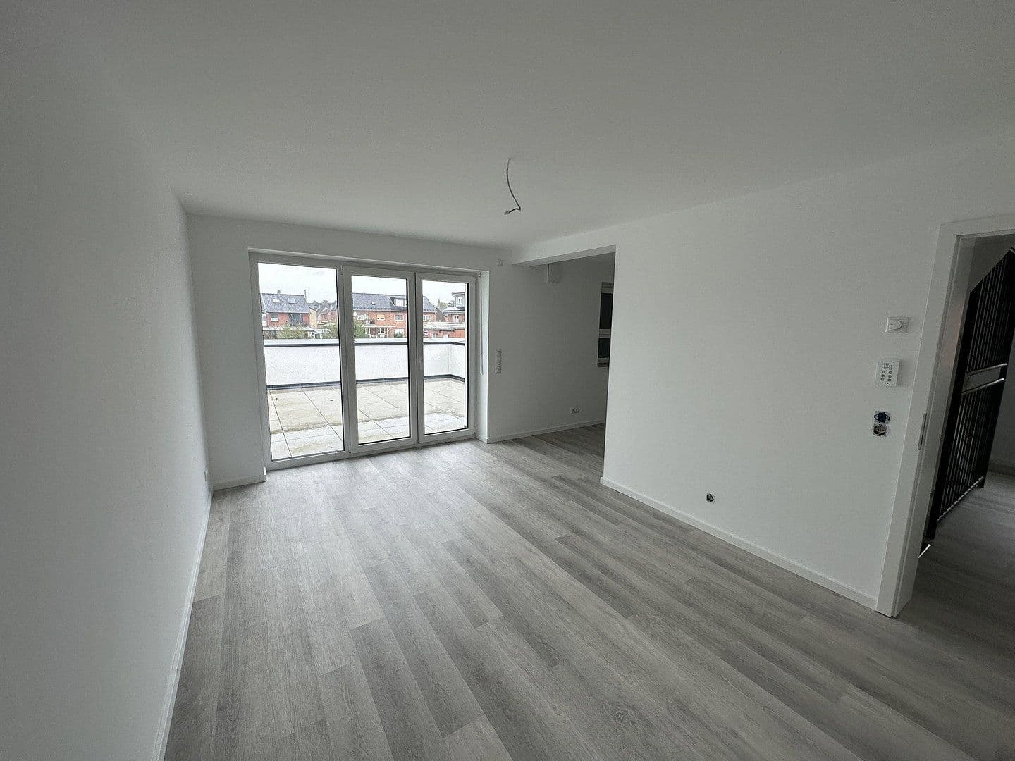 Pronájem bytu 4+1 116 m², Bachstraße 10, Bergheim, Severní Porýní-Vestfálsko Pronájem bytu 4+1 116 m², Bachstraße 10, Bergheim, Severní Porýní-Vestfálsko