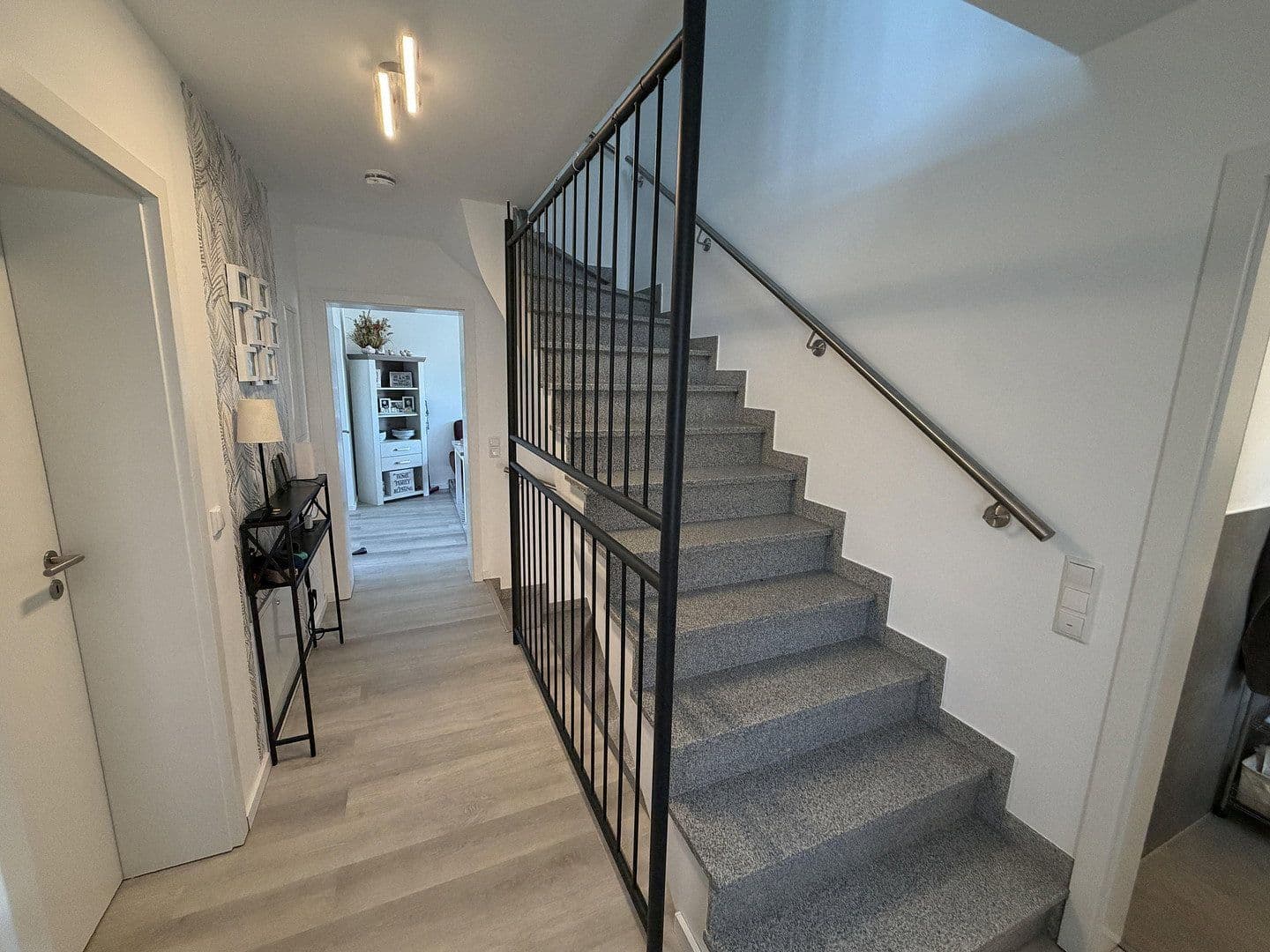 Pronájem bytu 4+1 116 m², Bachstraße 10, Bergheim, Severní Porýní-Vestfálsko Pronájem bytu 4+1 116 m², Bachstraße 10, Bergheim, Severní Porýní-Vestfálsko