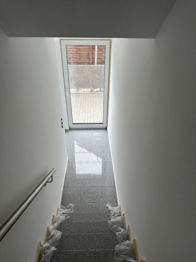 Pronájem bytu 4+1 116 m², Bachstraße 10, Bergheim, Severní Porýní-Vestfálsko Pronájem bytu 4+1 116 m², Bachstraße 10, Bergheim, Severní Porýní-Vestfálsko