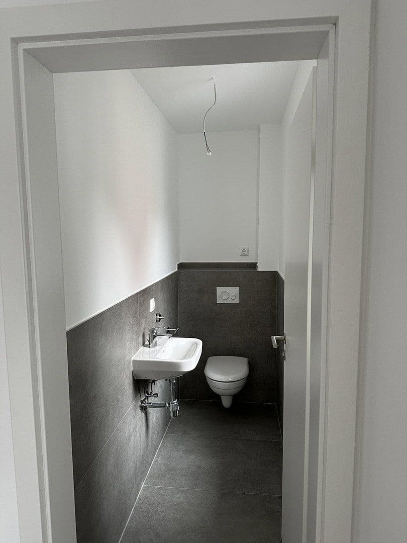 Pronájem bytu 4+1 116 m², Bachstraße 10, Bergheim, Severní Porýní-Vestfálsko Pronájem bytu 4+1 116 m², Bachstraße 10, Bergheim, Severní Porýní-Vestfálsko