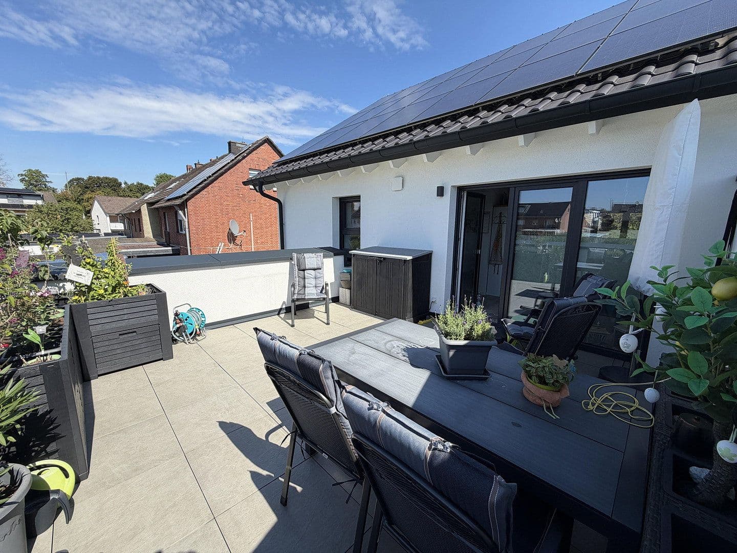 Pronájem bytu 4+1 116 m², Bachstraße 10, Bergheim, Severní Porýní-Vestfálsko Pronájem bytu 4+1 116 m², Bachstraße 10, Bergheim, Severní Porýní-Vestfálsko
