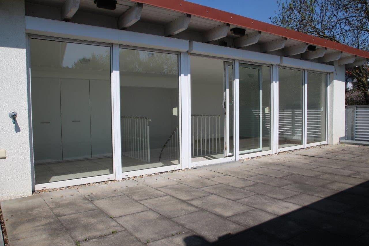 Pronájem domu 136 m², pozemek 100 m², Schwaikheimer Str. 19/2, Winnenden, Bádensko-Württembersko Pronájem domu 136 m², pozemek 100 m², Schwaikheimer Str. 19/2, Winnenden, Bádensko-Württembersko
