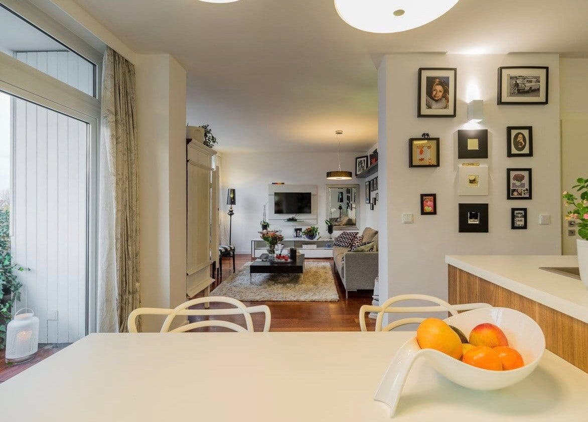 Prodej bytu 2+kk 80 m², Karlsruhe Straße / Kurfürstendamm, Berlin, Berlín Prodej bytu 2+kk 80 m², Karlsruhe Straße / Kurfürstendamm, Berlin, Berlín
