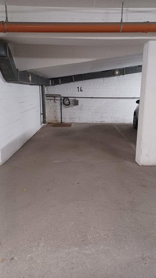Prodej bytu 2+kk 80 m², Karlsruhe Straße / Kurfürstendamm, Berlin, Berlín Prodej bytu 2+kk 80 m², Karlsruhe Straße / Kurfürstendamm, Berlin, Berlín