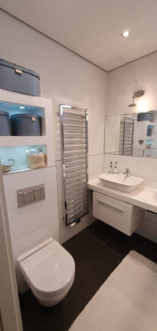 Prodej bytu 2+kk 80 m², Karlsruhe Straße / Kurfürstendamm, Berlin, Berlín Prodej bytu 2+kk 80 m², Karlsruhe Straße / Kurfürstendamm, Berlin, Berlín