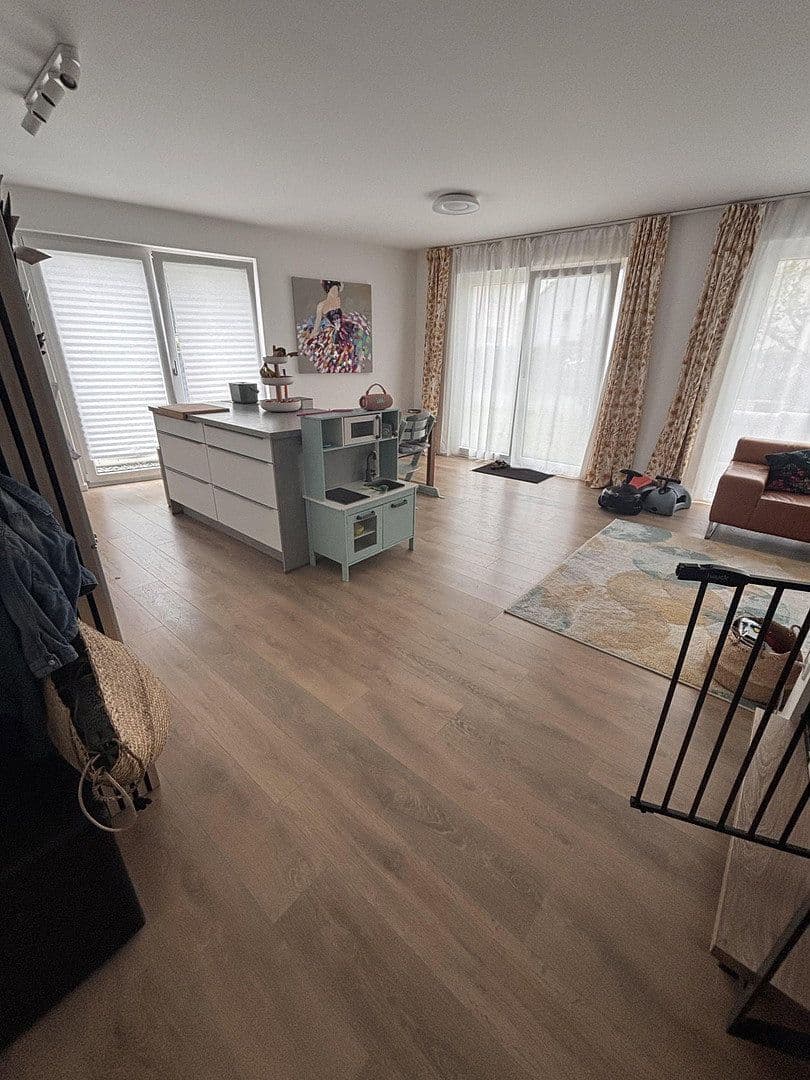 Pronájem domu 140 m², pozemek 170 m², Paderborn, Severní Porýní-Vestfálsko Pronájem domu 140 m², pozemek 170 m², Paderborn, Severní Porýní-Vestfálsko