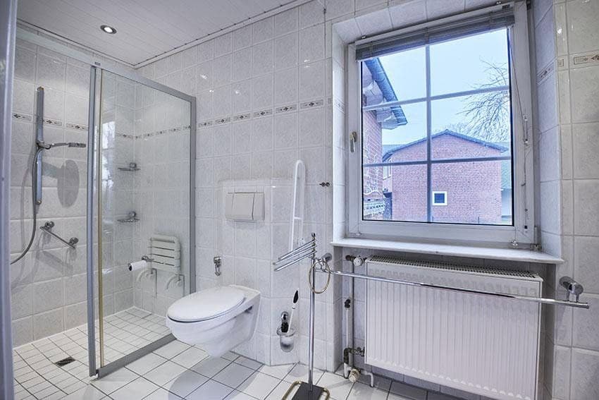 Prodej domu 350 m², pozemek 1.500 m², Seevetal, Dolní Sasko Prodej domu 350 m², pozemek 1.500 m², Seevetal, Dolní Sasko