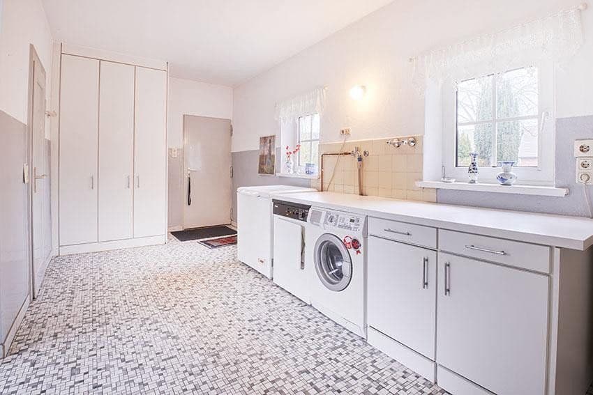 Prodej domu 350 m², pozemek 1.500 m², Seevetal, Dolní Sasko Prodej domu 350 m², pozemek 1.500 m², Seevetal, Dolní Sasko