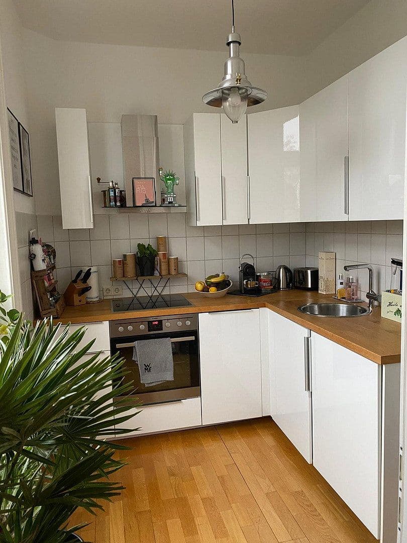 Pronájem bytu 2+1 52 m², Wiesbaden, Hessen Pronájem bytu 2+1 52 m², Wiesbaden, Hessen