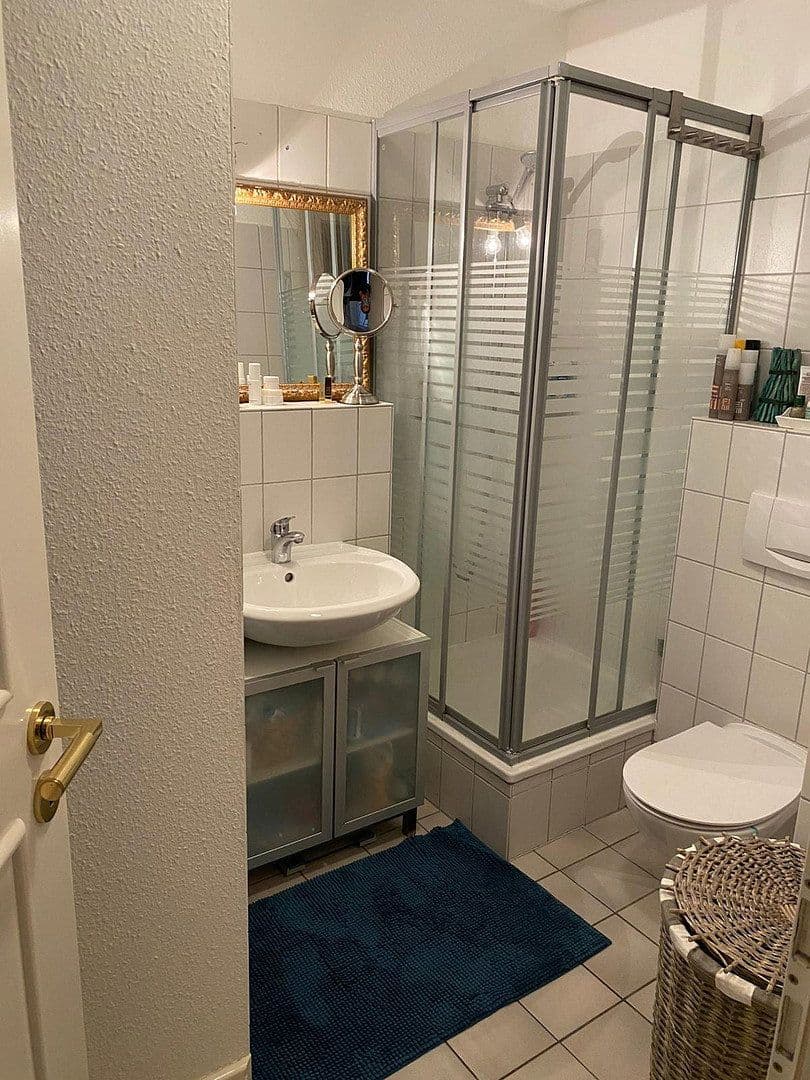 Pronájem bytu 2+1 52 m², Wiesbaden, Hessen Pronájem bytu 2+1 52 m², Wiesbaden, Hessen