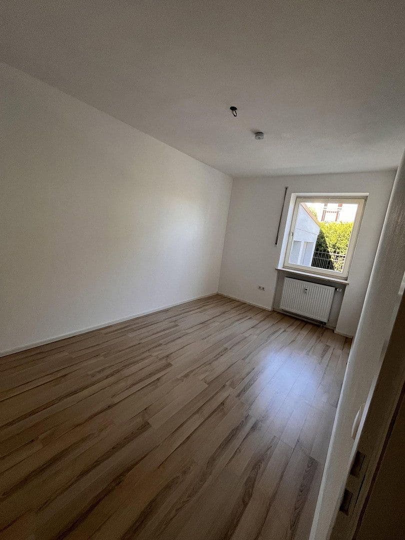 Pronájem bytu 5+1 124 m², Petristr. 7, Meitingen, Bavorsko Pronájem bytu 5+1 124 m², Petristr. 7, Meitingen, Bavorsko