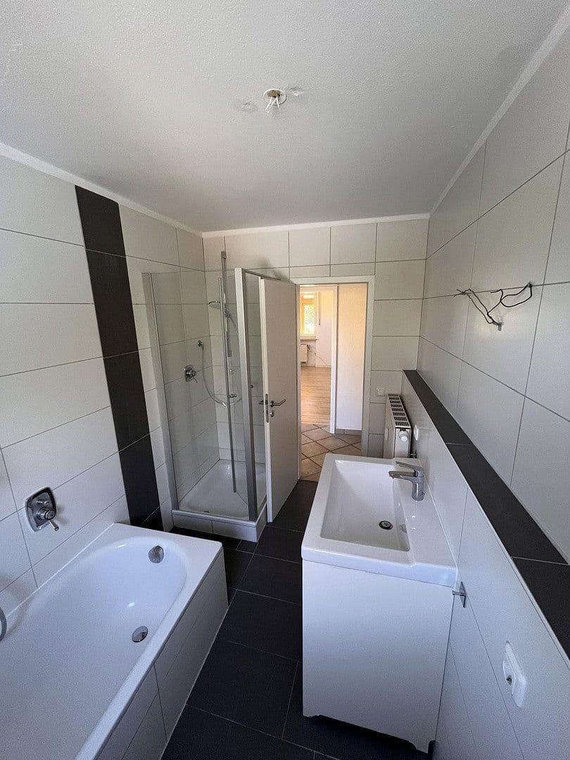 Pronájem bytu 5+1 124 m², Petristr. 7, Meitingen, Bavorsko Pronájem bytu 5+1 124 m², Petristr. 7, Meitingen, Bavorsko