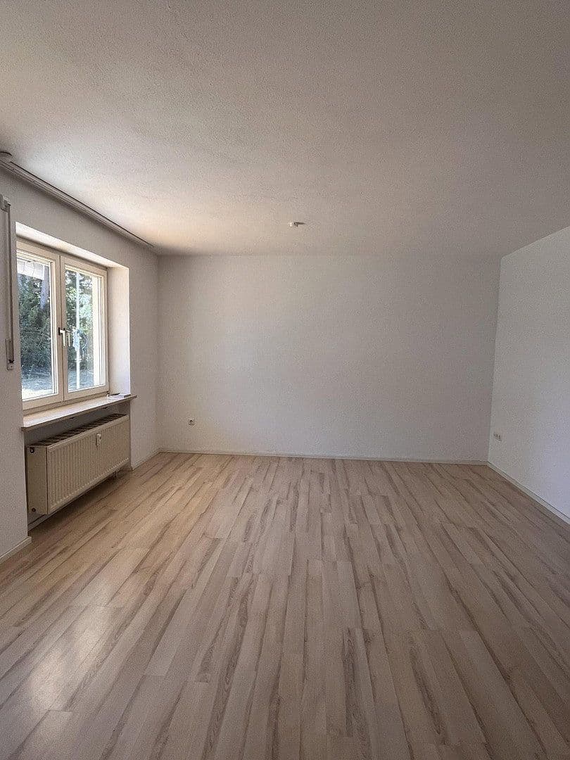 Pronájem bytu 5+1 124 m², Petristr. 7, Meitingen, Bavorsko Pronájem bytu 5+1 124 m², Petristr. 7, Meitingen, Bavorsko