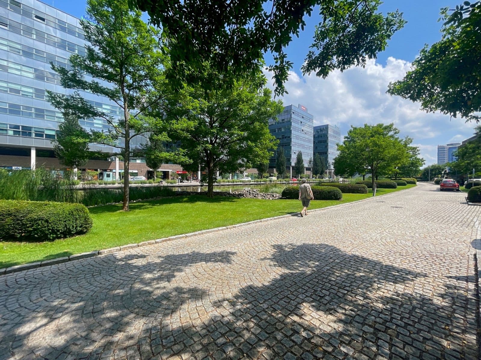 Pronájem kanceláře 60 m², Holandská, Brno, Jihomoravský kraj Pronájem kanceláře 60 m², Holandská, Brno, Jihomoravský kraj