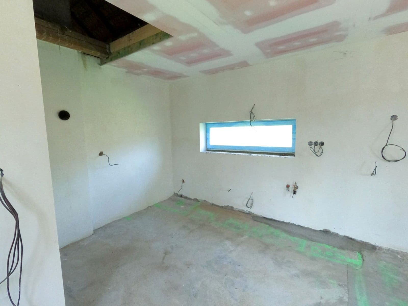 Prodej domu 140 m², pozemek 3.550 m², Kojice, Pardubický kraj Prodej domu 140 m², pozemek 3.550 m², Kojice, Pardubický kraj