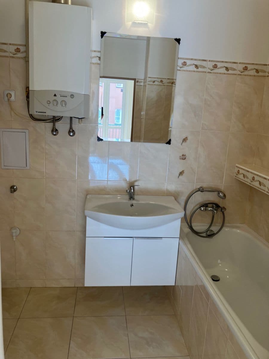Pronájem bytu 2+kk 52 m², Srbínská, Praha, Praha Pronájem bytu 2+kk 52 m², Srbínská, Praha, Praha
