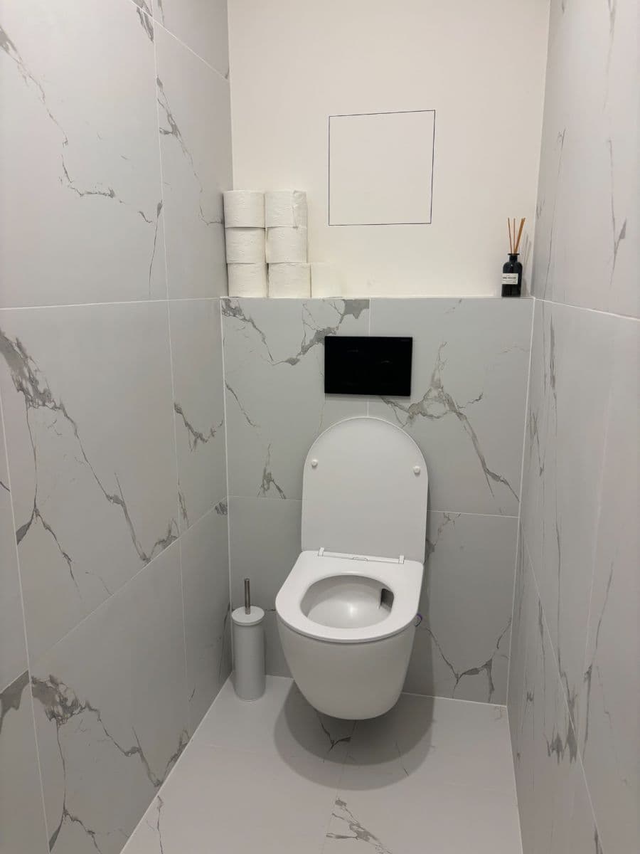 Pronájem bytu 3+kk 72 m², Mládežnická, Praha, Praha Pronájem bytu 3+kk 72 m², Mládežnická, Praha, Praha