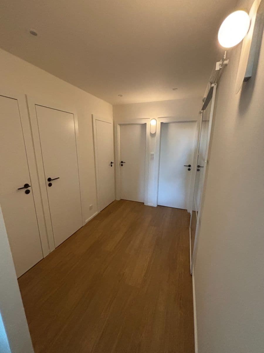 Pronájem bytu 3+kk 72 m², Mládežnická, Praha, Praha Pronájem bytu 3+kk 72 m², Mládežnická, Praha, Praha