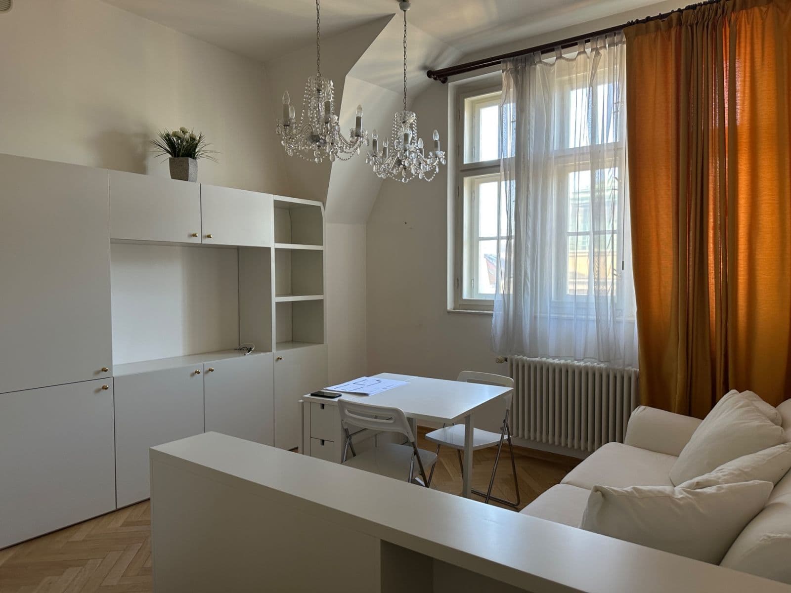 Pronájem bytu 1+kk 31 m², Valentinská, Praha, Praha Pronájem bytu 1+kk 31 m², Valentinská, Praha, Praha