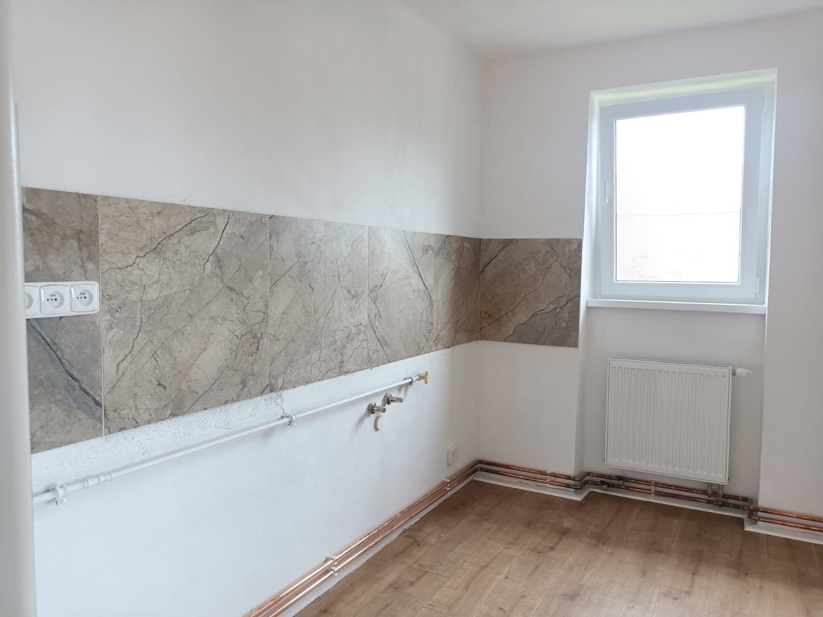 Prodej bytu 3+1 68 m², Pod Holým vrchem, Česká Lípa, Liberecký kraj Prodej bytu 3+1 68 m², Pod Holým vrchem, Česká Lípa, Liberecký kraj