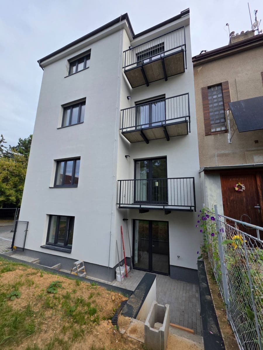 Pronájem bytu 2+kk 45 m², K Lipám, Praha, Praha Pronájem bytu 2+kk 45 m², K Lipám, Praha, Praha