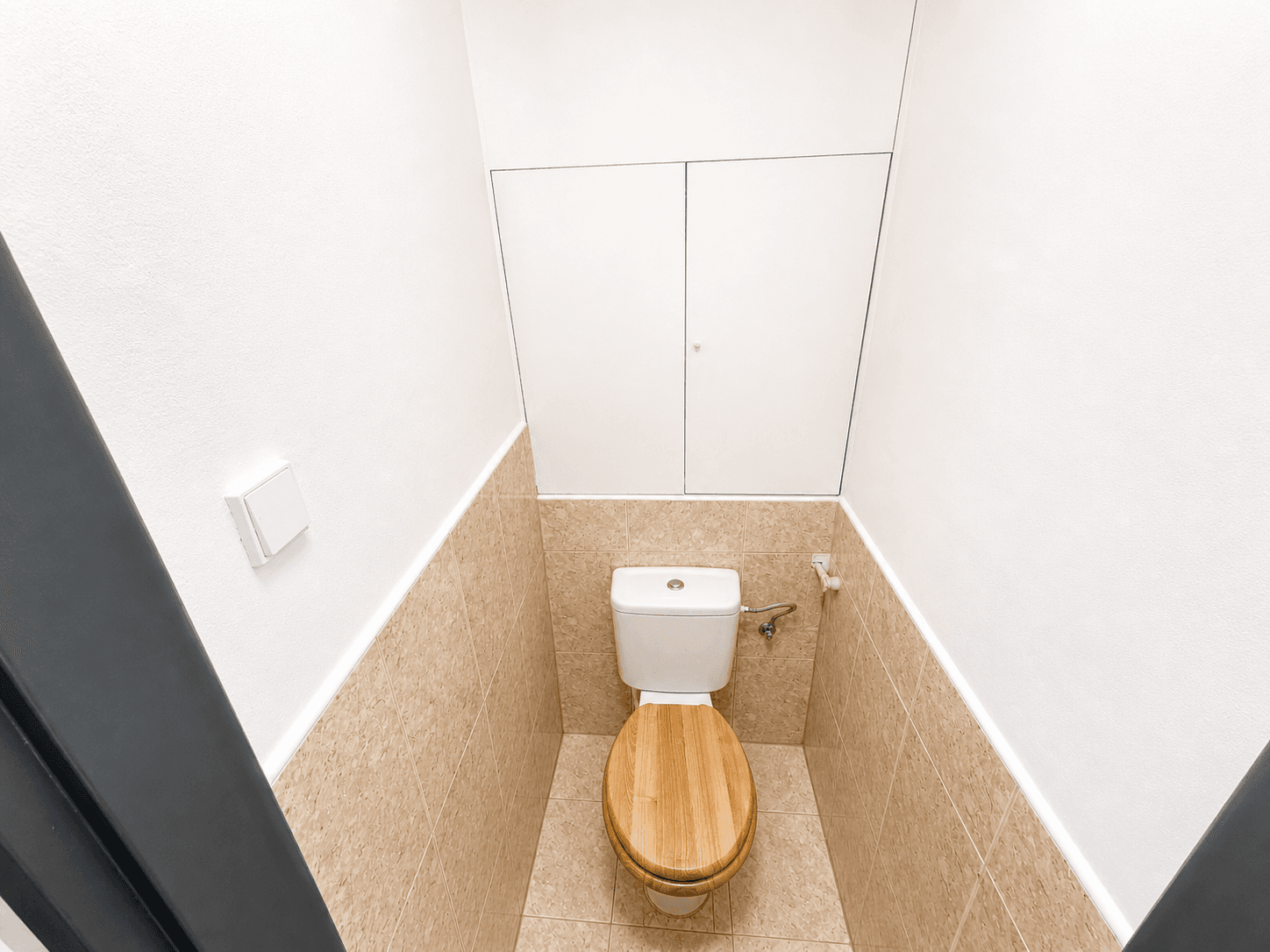 Prodej bytu 3+1 60 m², Školní, Průhonice, Středočeský kraj Prodej bytu 3+1 60 m², Školní, Průhonice, Středočeský kraj