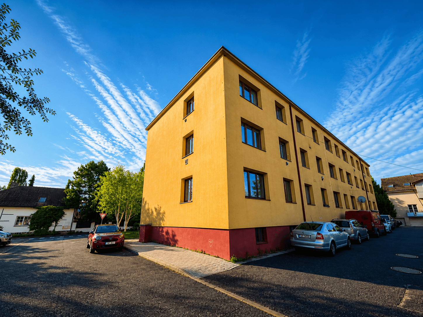 Prodej bytu 3+1 60 m², Školní, Průhonice, Středočeský kraj Prodej bytu 3+1 60 m², Školní, Průhonice, Středočeský kraj