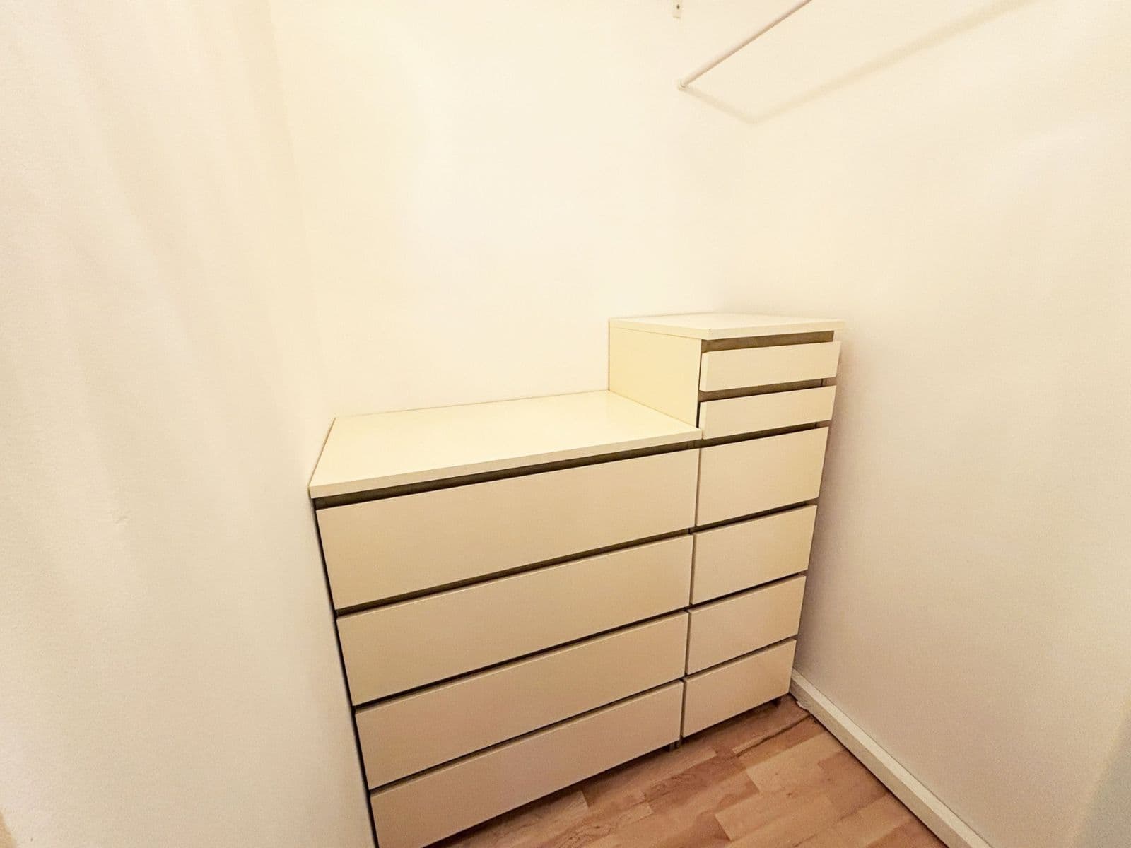 Pronájem bytu 3+kk 81 m², Květnového vítězství, Praha, Praha Pronájem bytu 3+kk 81 m², Květnového vítězství, Praha, Praha