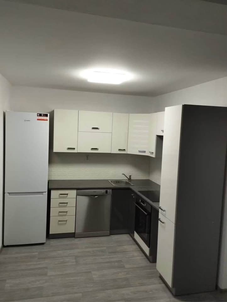 Pronájem bytu 2+kk 64 m², Větrná, Miroslav, Jihomoravský kraj Pronájem bytu 2+kk 64 m², Větrná, Miroslav, Jihomoravský kraj