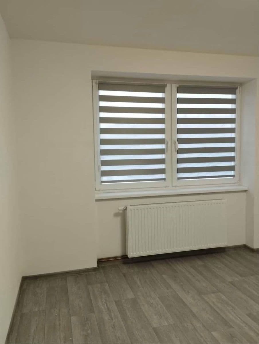 Pronájem bytu 2+kk 64 m², Větrná, Miroslav, Jihomoravský kraj Pronájem bytu 2+kk 64 m², Větrná, Miroslav, Jihomoravský kraj