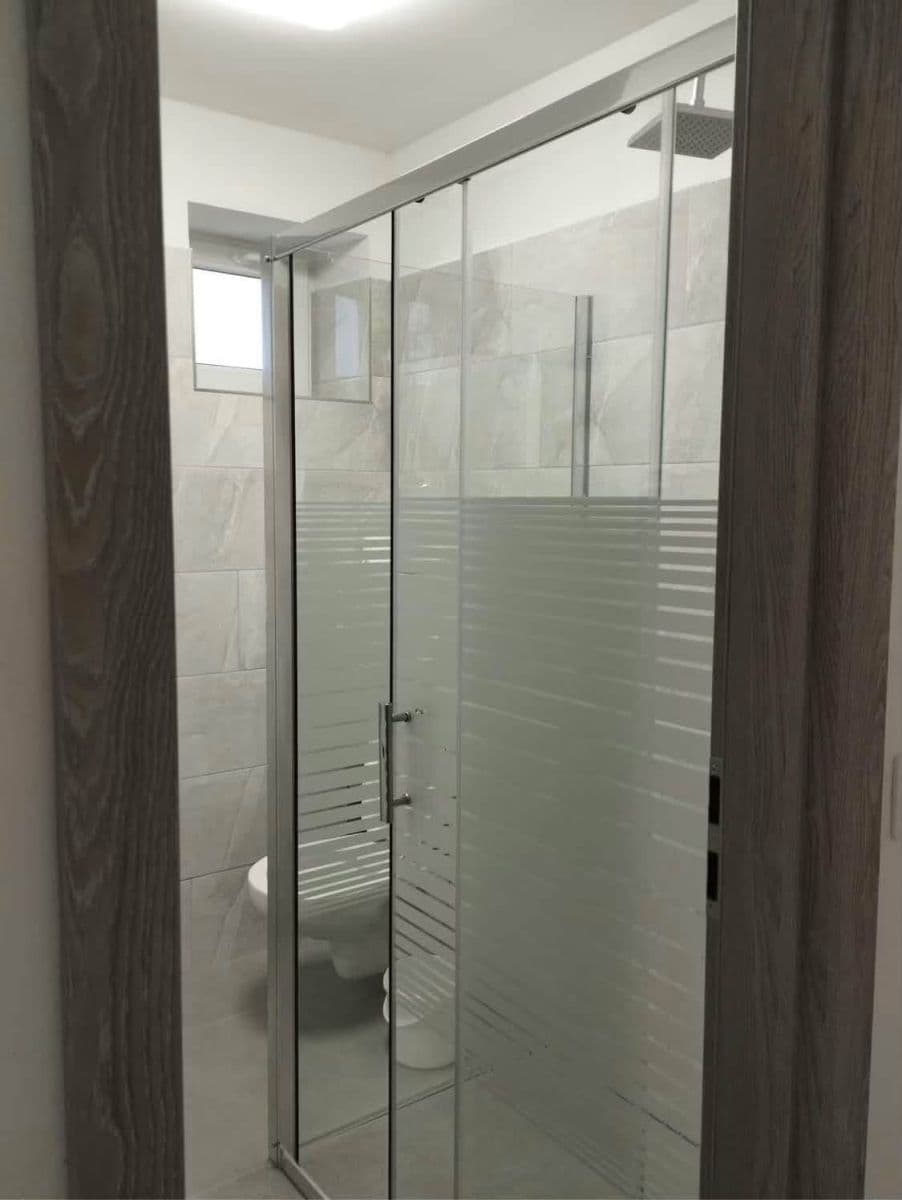 Pronájem bytu 2+kk 64 m², Větrná, Miroslav, Jihomoravský kraj Pronájem bytu 2+kk 64 m², Větrná, Miroslav, Jihomoravský kraj