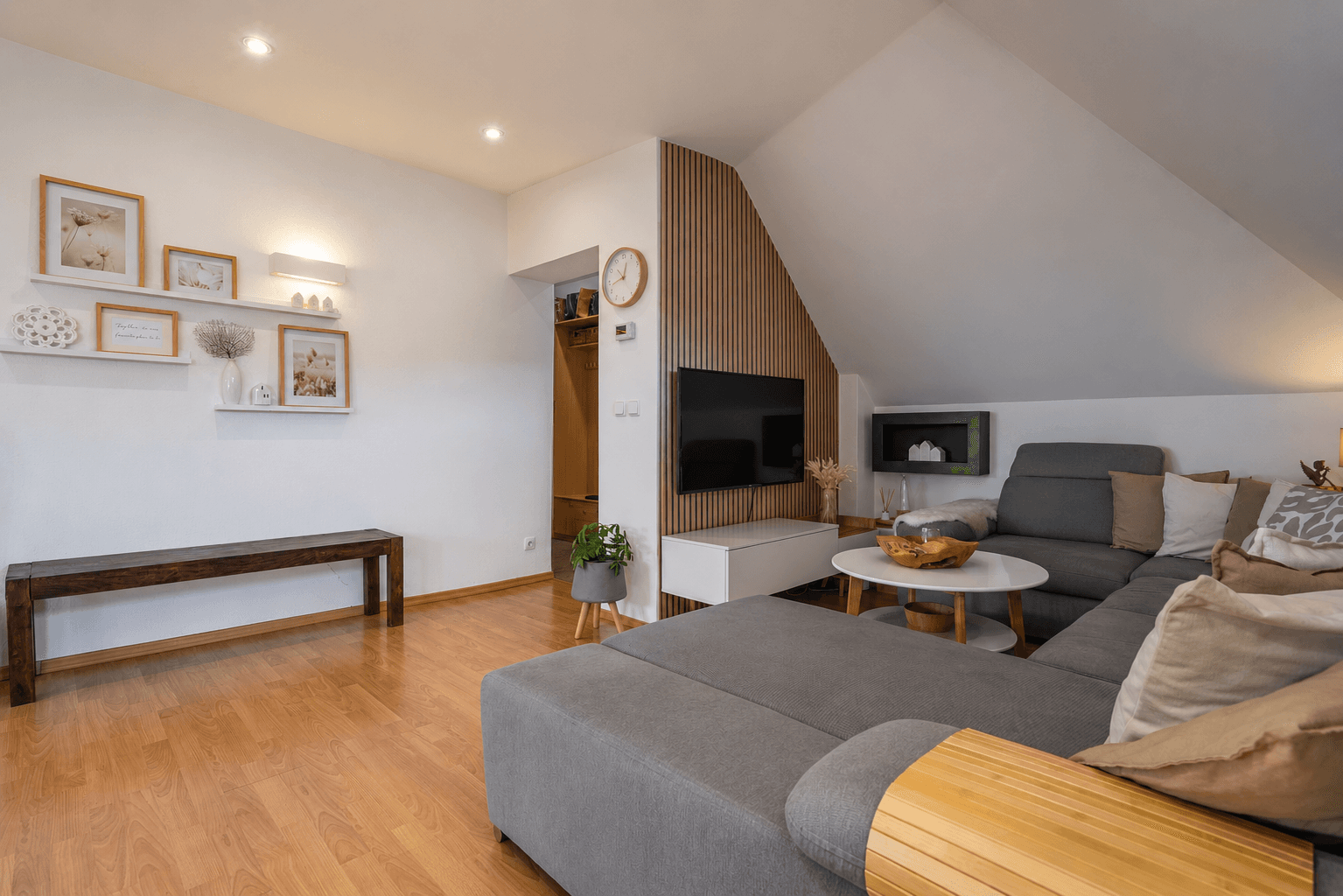 Prodej bytu 4+kk 180 m², Masarykova, Luhačovice, Zlínský kraj Prodej bytu 4+kk 180 m², Masarykova, Luhačovice, Zlínský kraj