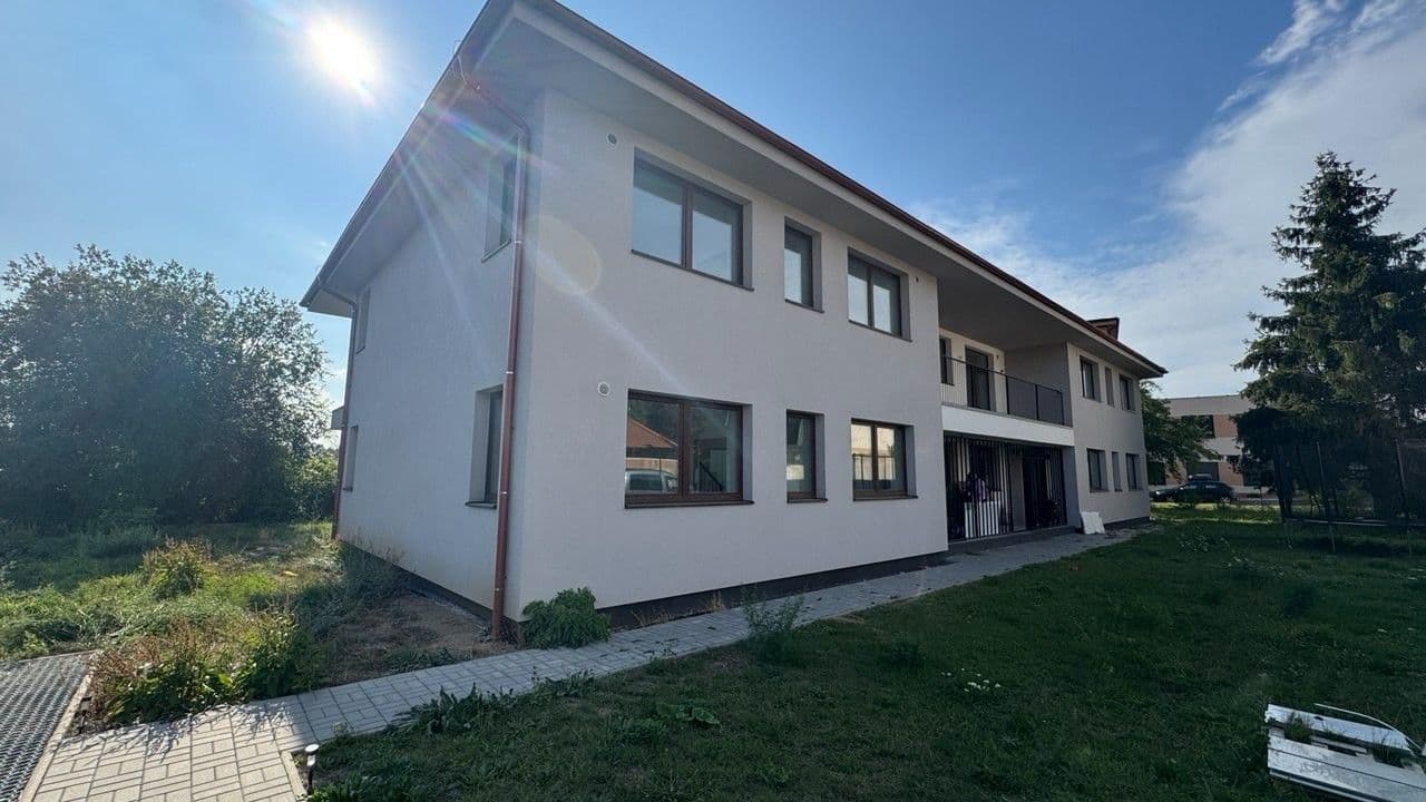 Prodej bytu 6+kk 146 m², Masarykova, Rudná, Středočeský kraj Prodej bytu 6+kk 146 m², Masarykova, Rudná, Středočeský kraj