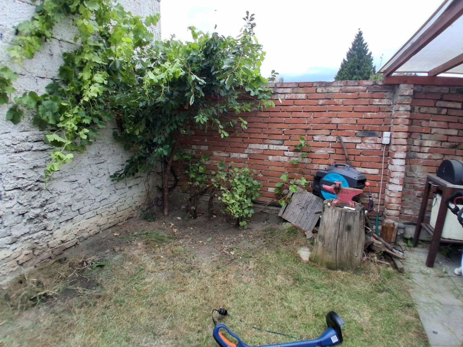 Prodej domu 135 m², pozemek 151 m², U hřiště, Brno, Jihomoravský kraj Prodej domu 135 m², pozemek 151 m², U hřiště, Brno, Jihomoravský kraj