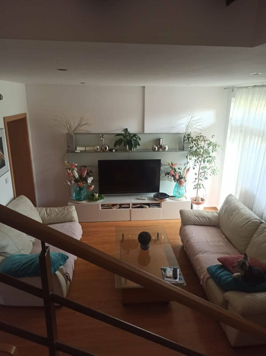 Prodej domu 135 m², pozemek 151 m², U hřiště, Brno, Jihomoravský kraj Prodej domu 135 m², pozemek 151 m², U hřiště, Brno, Jihomoravský kraj
